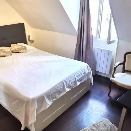 Elegant - Near Le Marais Apartment Paris